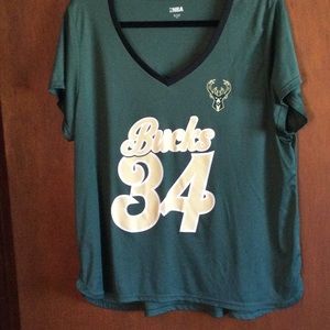 Milwaukee Bucks NBA T-Shirt